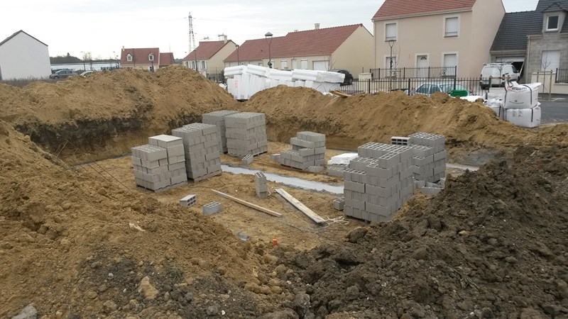 Terrassement & fondations de maisons-phénix